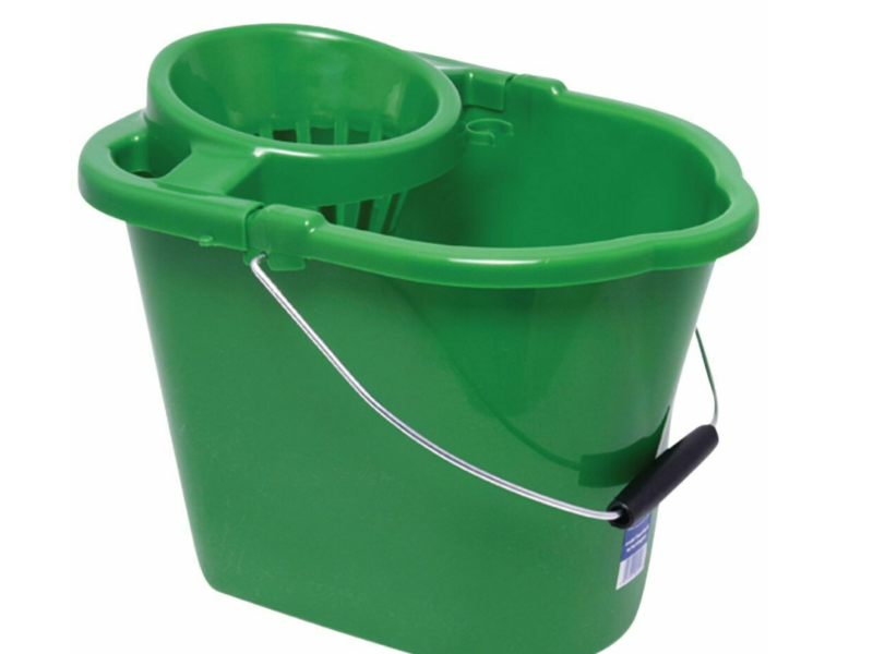 Standard Plastic Mop Bucket & Ringer
