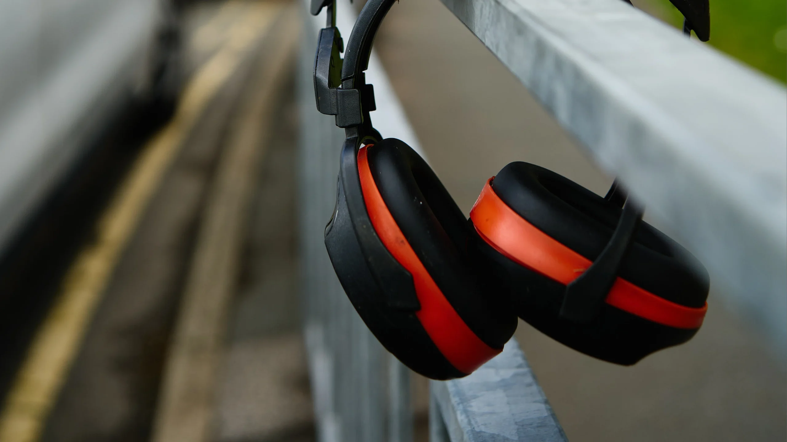 Buffers, chemicals, noise: what keeps a clean site safe